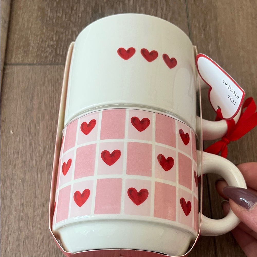NWT!!! Charming Heart Mug Duo - White and Pink